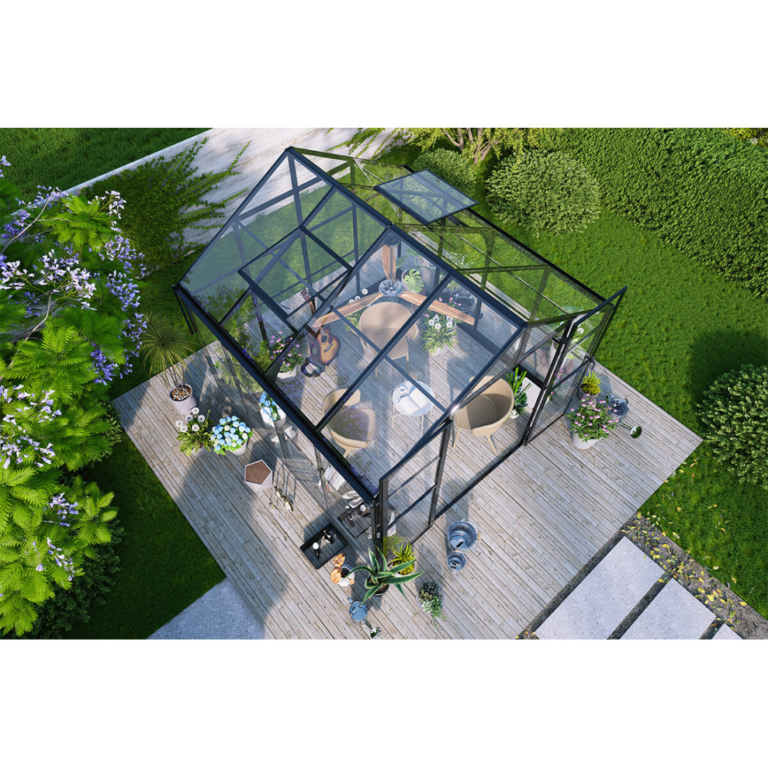 widok z góry na kwadratową szklarnie z poliwęglanu na drewnianej podstawie, wokół dużo roślin i zieleni
