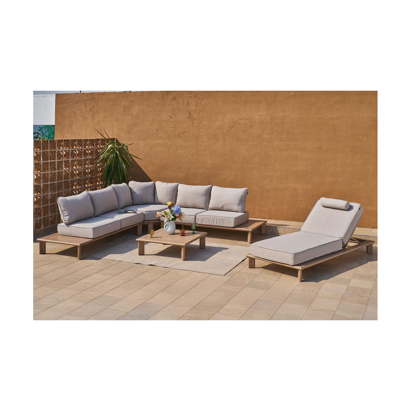 przykładowa aranżacja leżaka i zestawu narożnego magellan