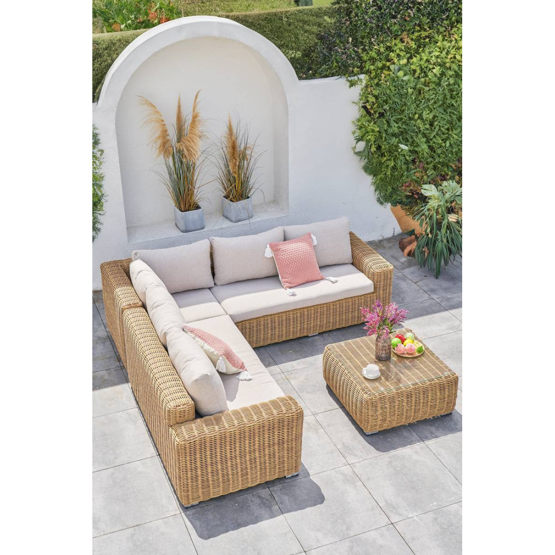 Widok z góry na wygodny zestaw na ogród Jakarta