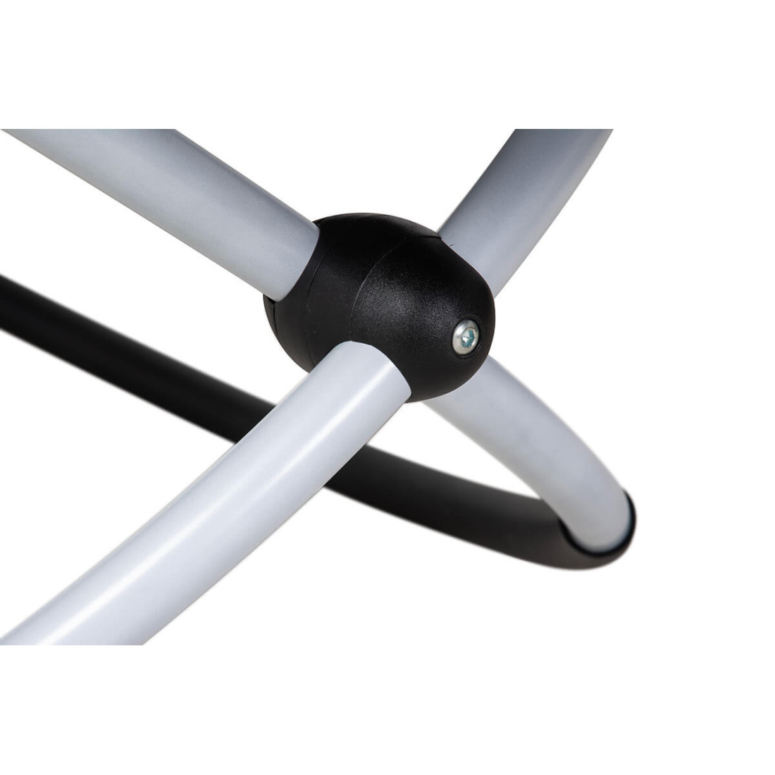 Element łączący dwie obręcze stelaża leżanki galaxy