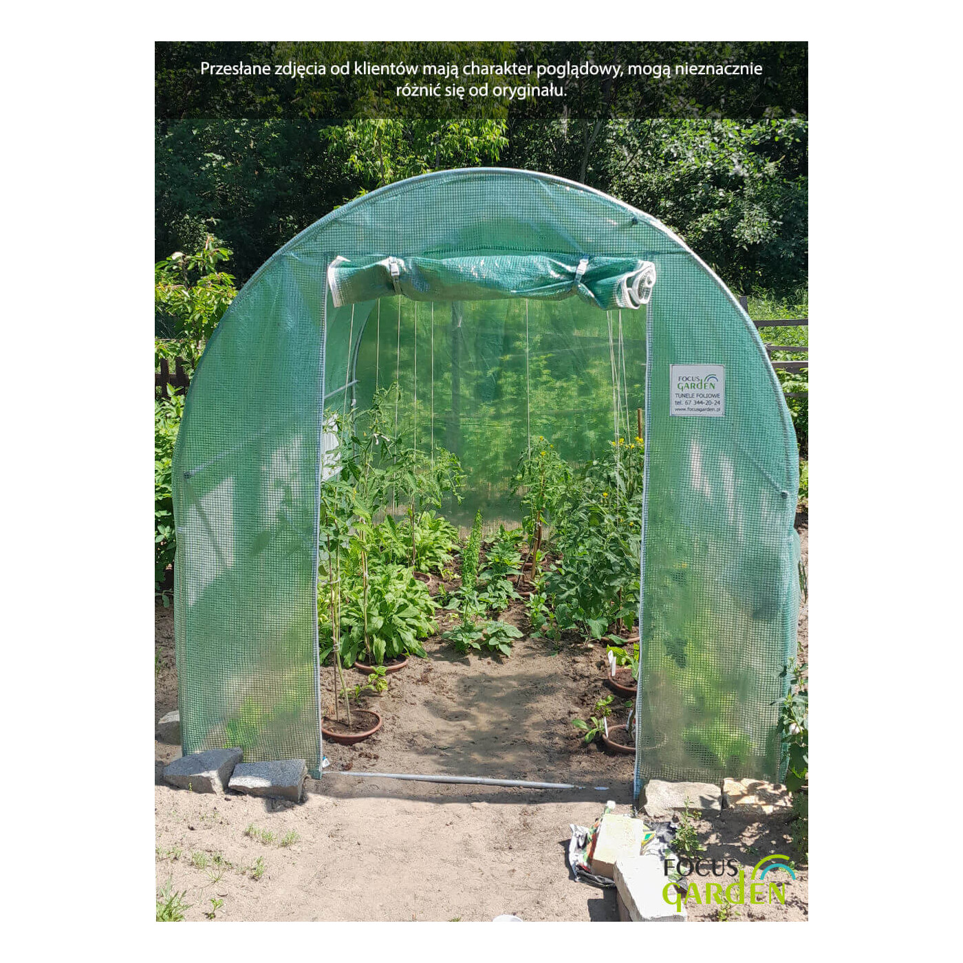 Zdjęcie aranżacyjne od klienta wejścia do tunelu foliowego w kolorze zielonym od Cultivo