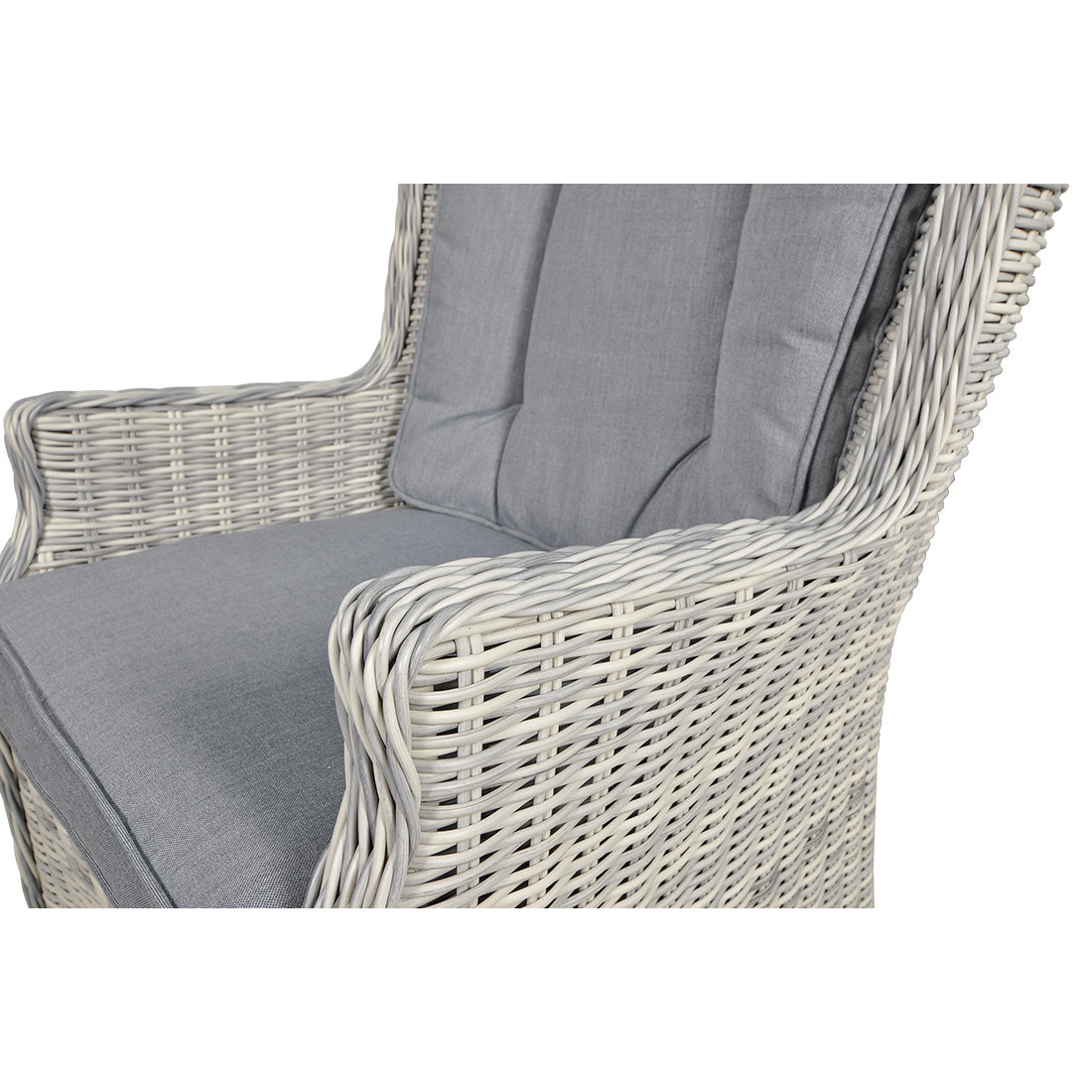 Zbliżenie na fotel RAVENA widoczna konstrukcja w kolorze białym i poduszki fotela w kolorze szarrym