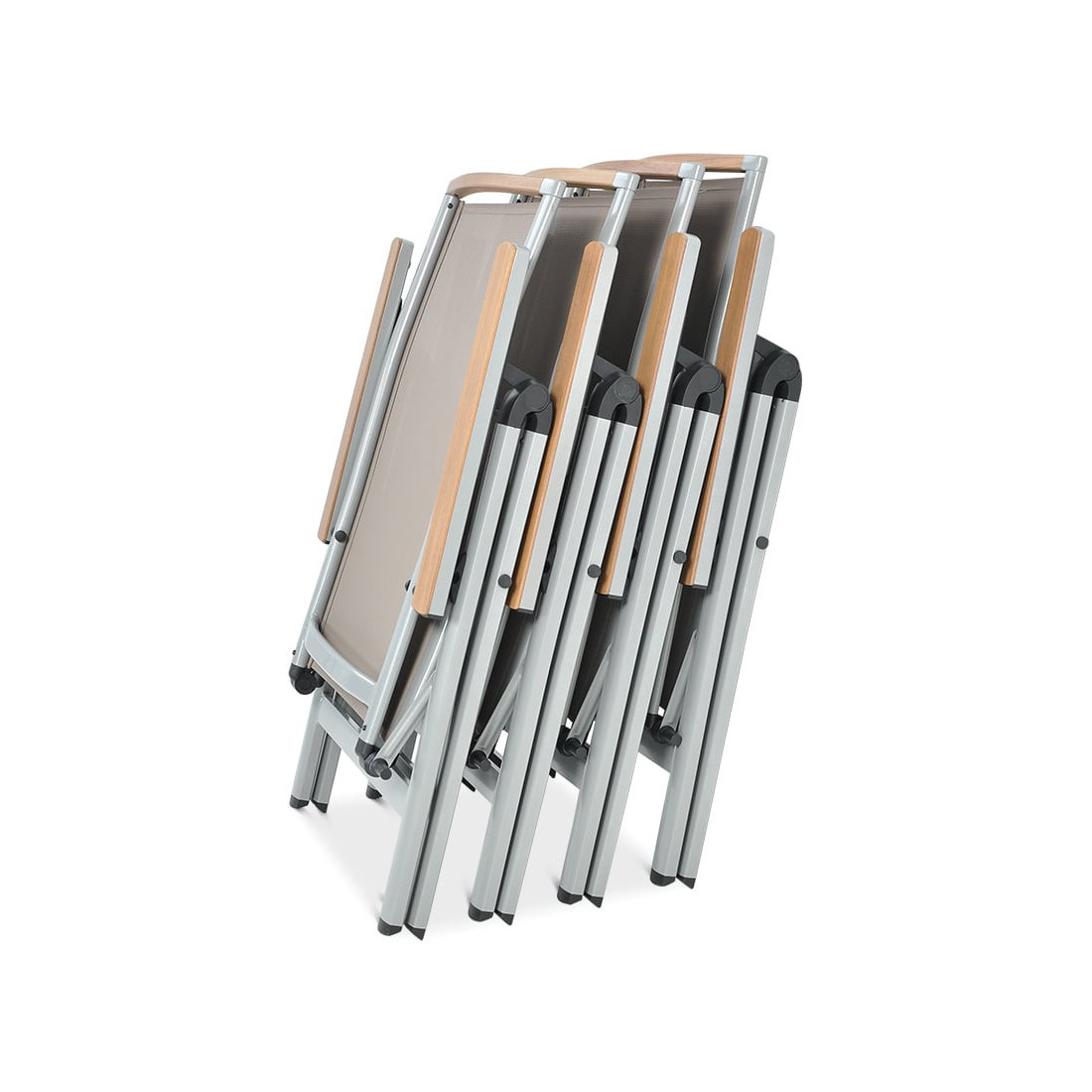 Cztery krzesła z zestawu jadalnianego BRISBANE złożone tak, że zajmują mniej miejsca