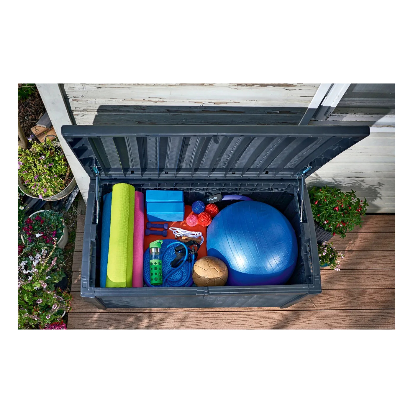 BORNEO ANTHRACITE CHEST