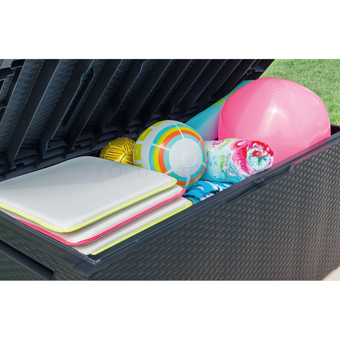 CAPRI RATTAN BROWN CHEST