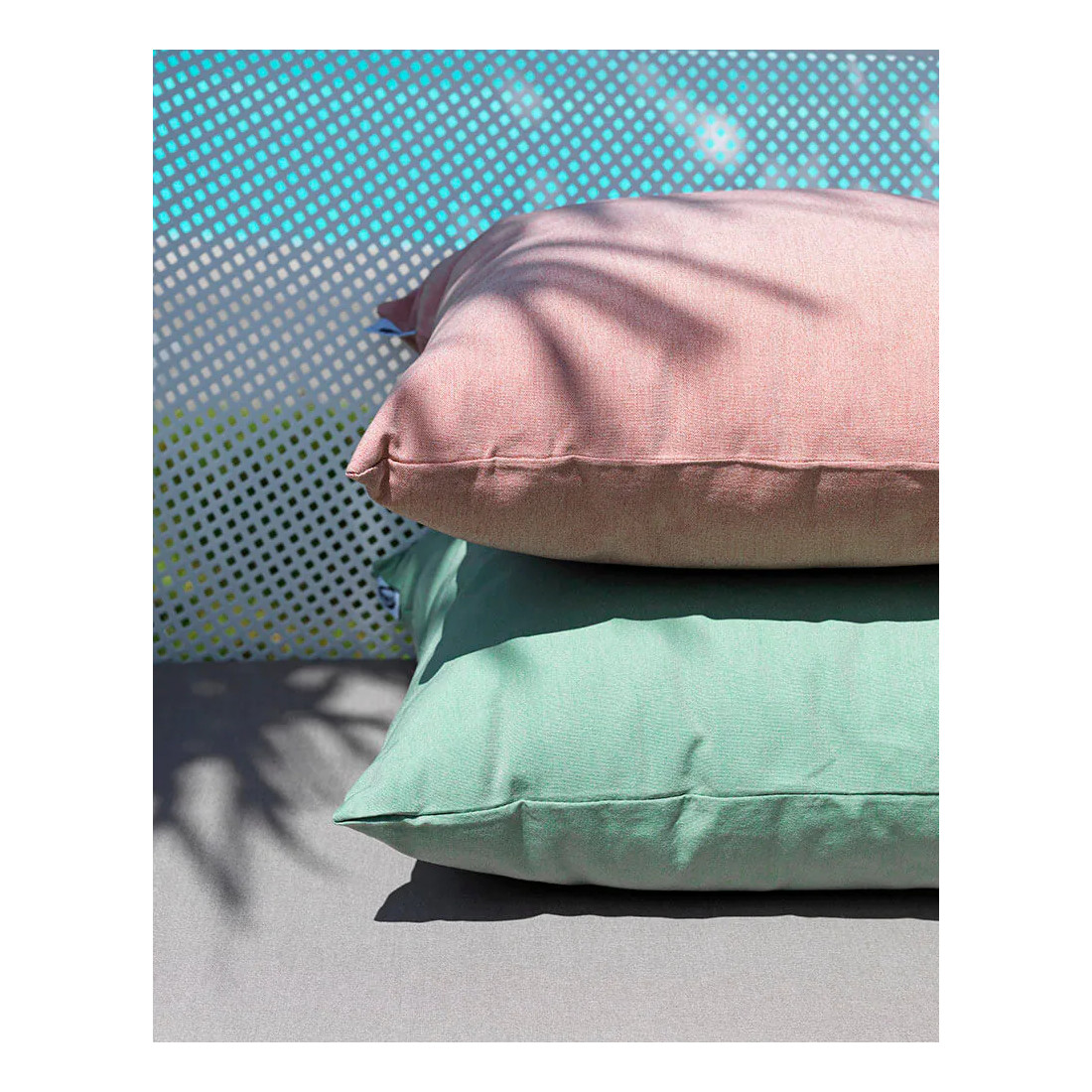 PASSEPARTOUT THE VERDE CUSHION