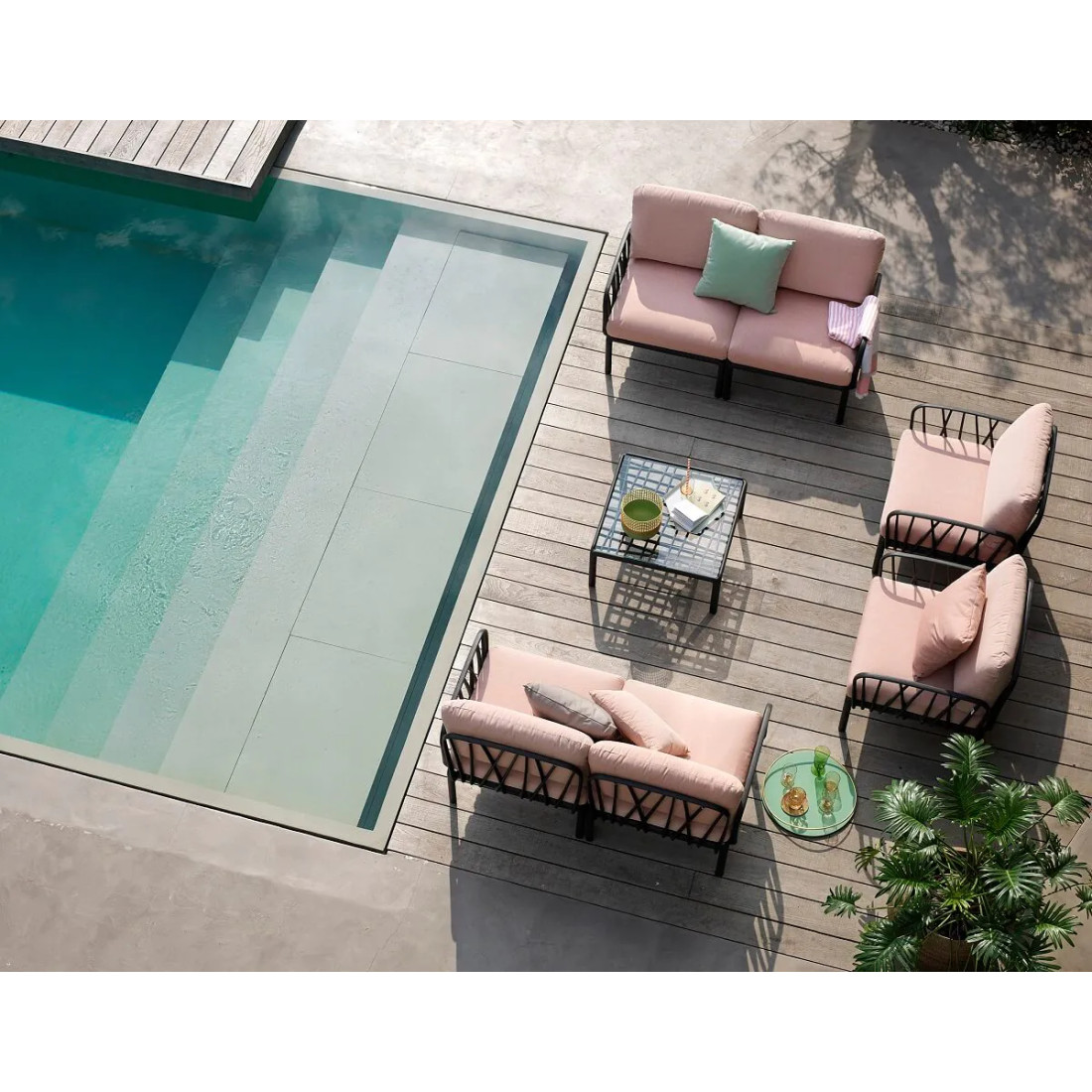 PASSEPARTOUT THE VERDE CUSHION