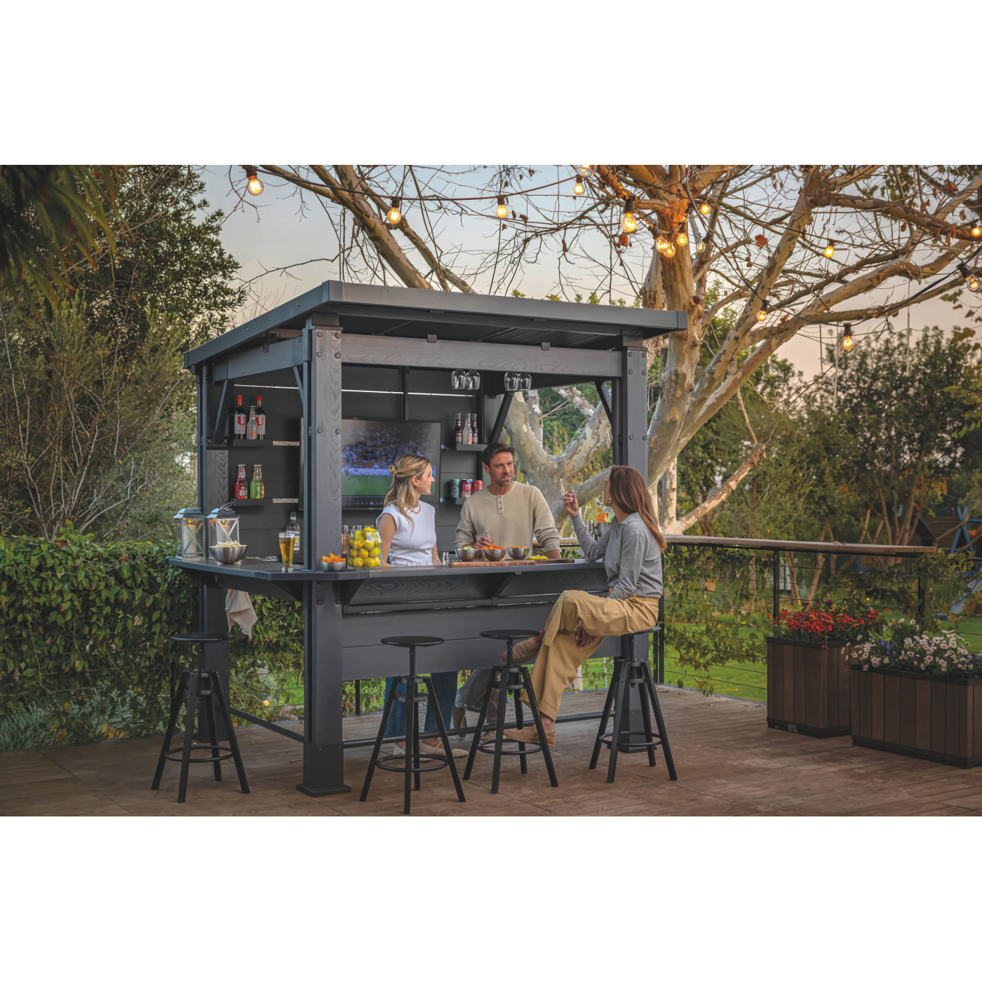 WALNUT GARDEN GAZEBO BAR