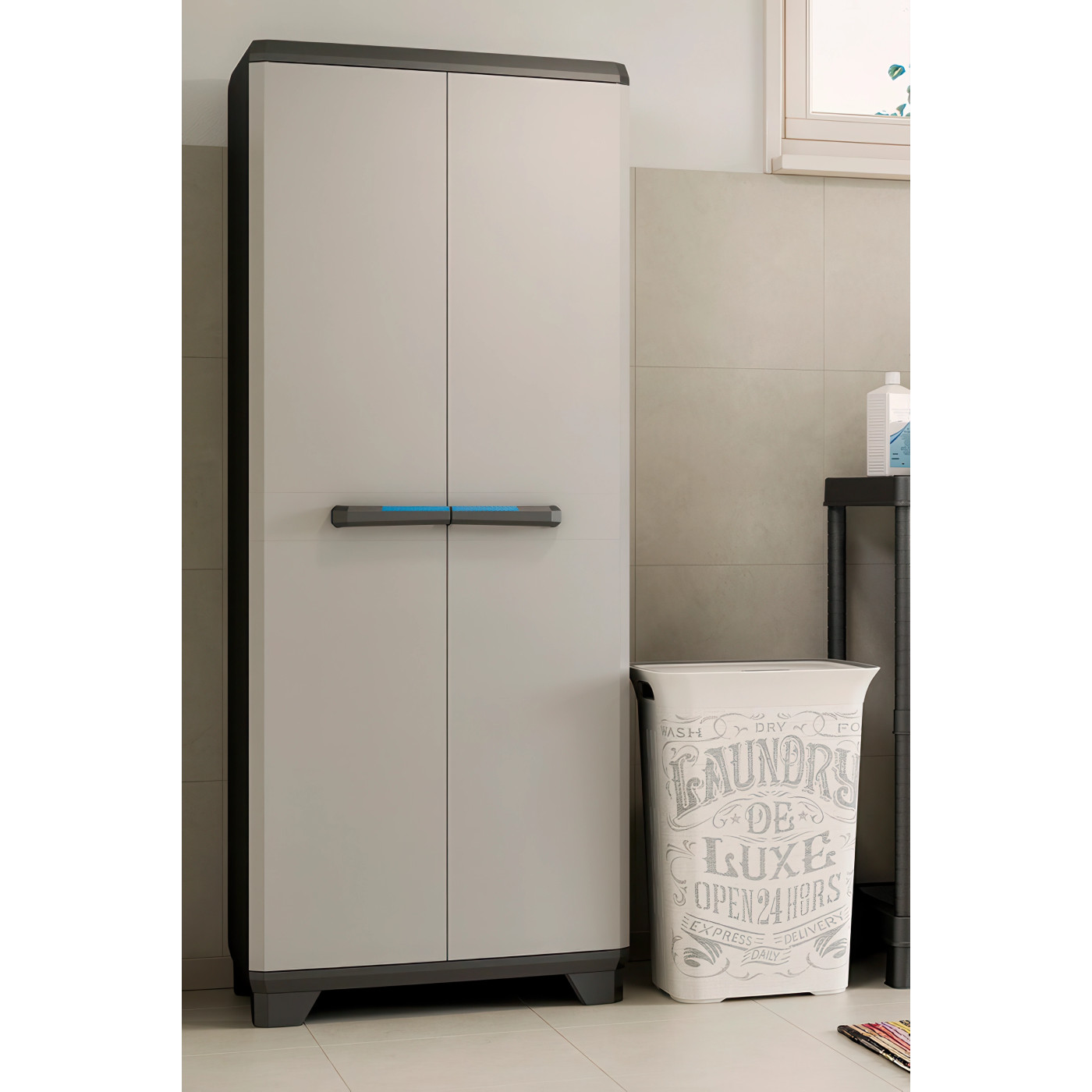 LINEAR SET WARDROBE SET