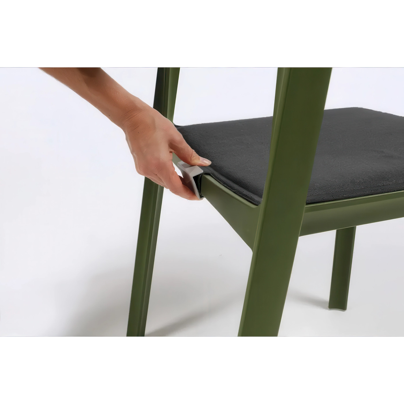 TRILL GRAFITE CUSHION