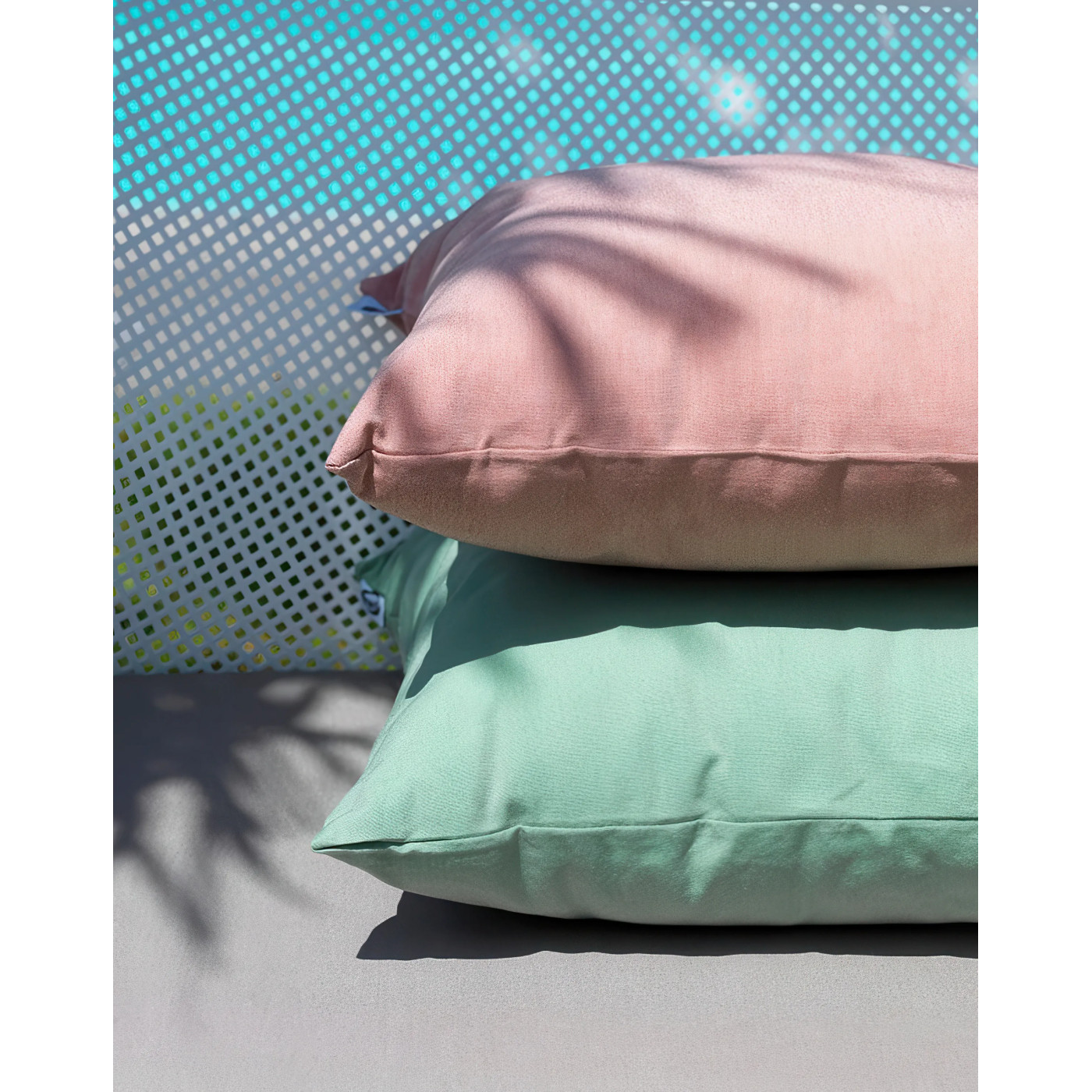 SUNBRELLA ICE CUSHION