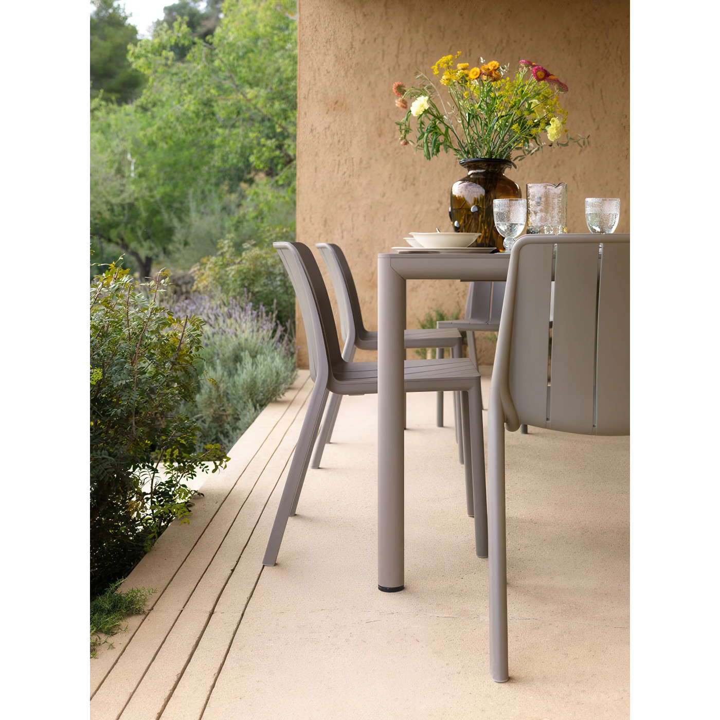 TIBERINA BISTROIT/TEVERE 210-275 8+1 TORTORA SET