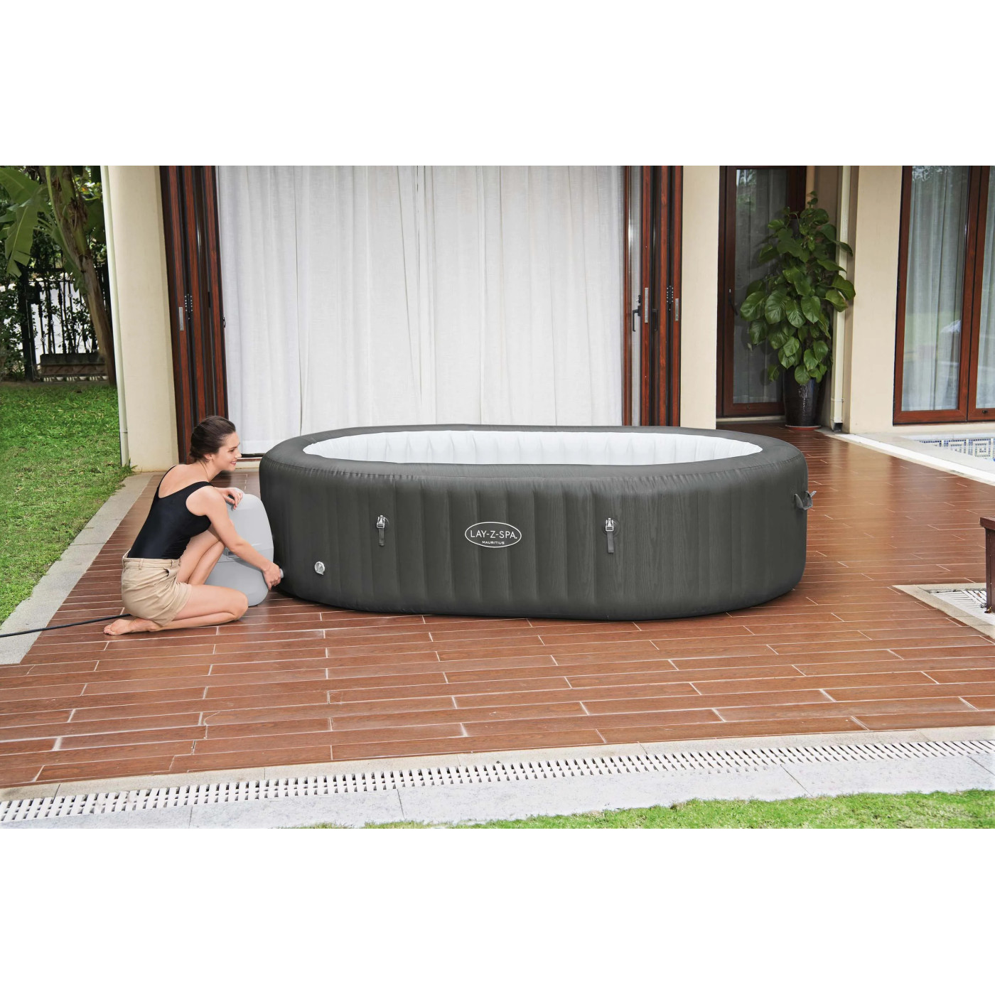 JACUZZI SPA MAURITIUS AIRJET 2.70x1.80x0.71M BESTWAY 60067