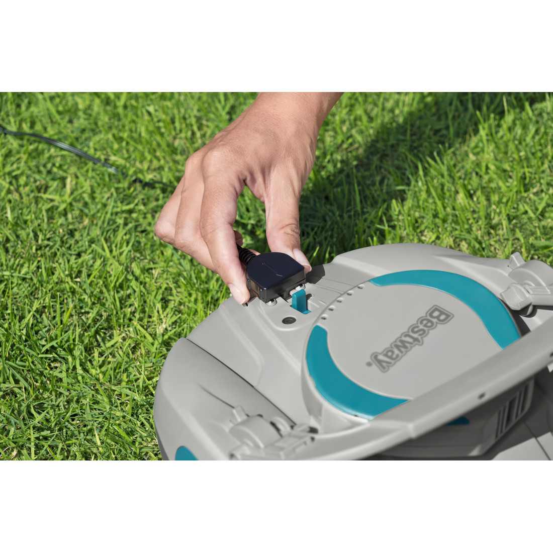 AQUATRONIX G100 BESTWAY ROBOT VACUUM CLEANER 58864